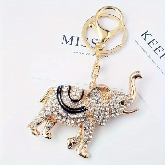 Elegant Elephant Bag Charm/Key Chain Golden Tone Crystal - Picture 3 of 5